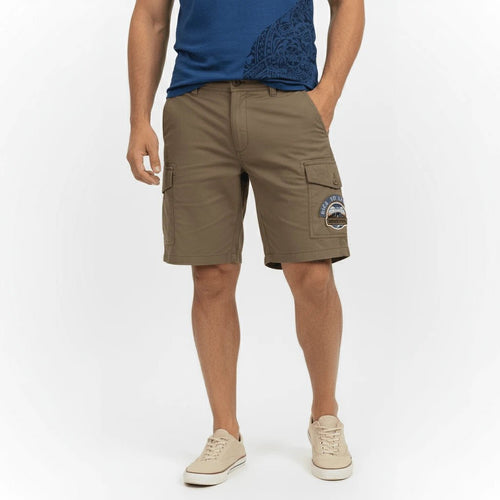 Bermuda coupe cargo vert amande pour homme BACK TO LEGEND