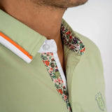 Polo homme vert amande en jersey élasthanne Blacks Legend (zoom sur le col)