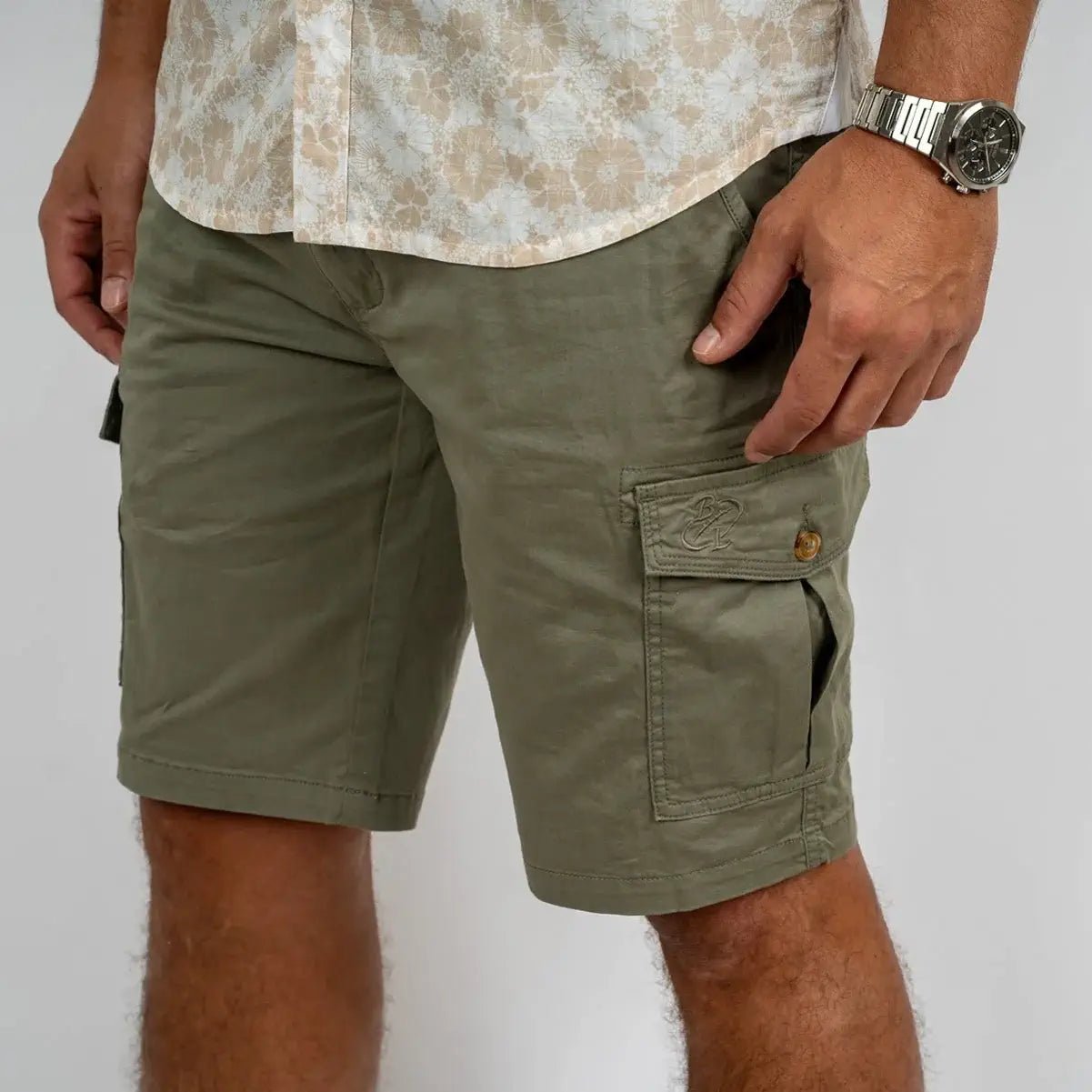 Bermuda cargo kaki pour homme Blacks Legend