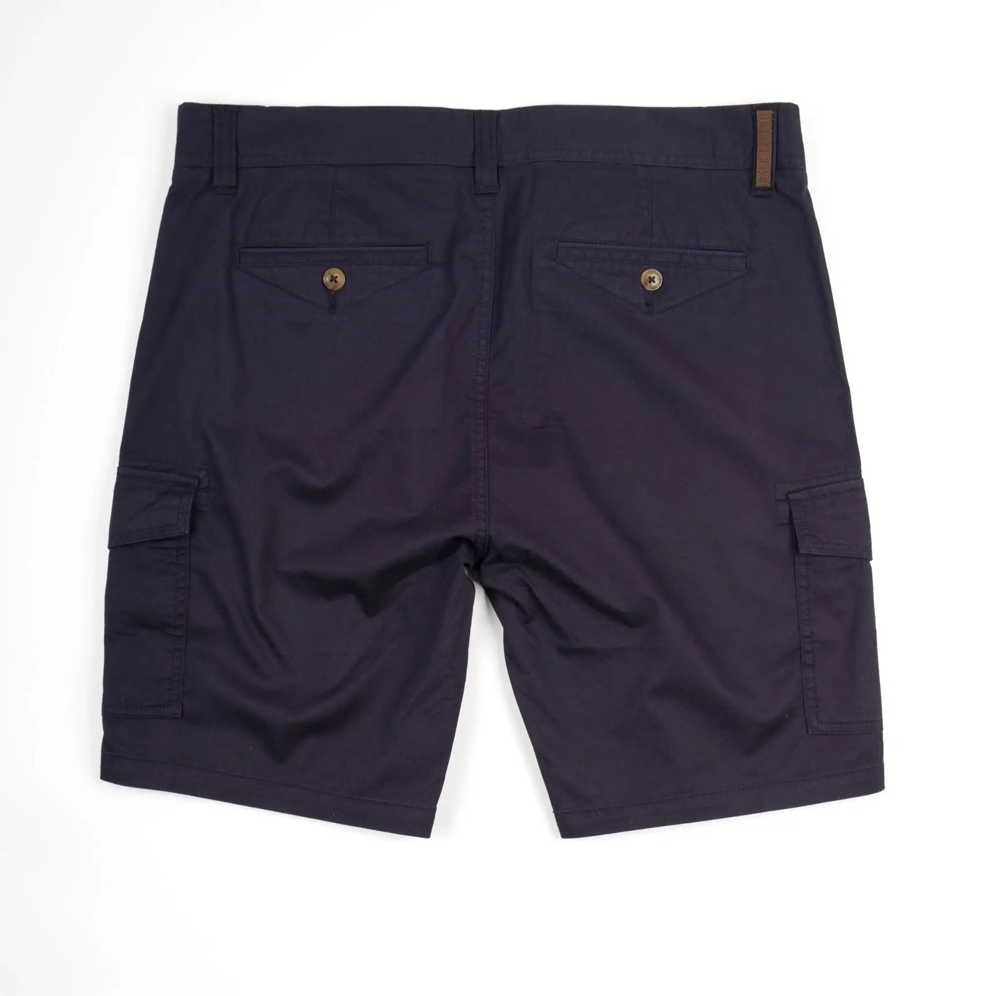Bermuda coupe cargo bleu marine pour homme BACK TO LEGEND (vêtement à plat de dos)