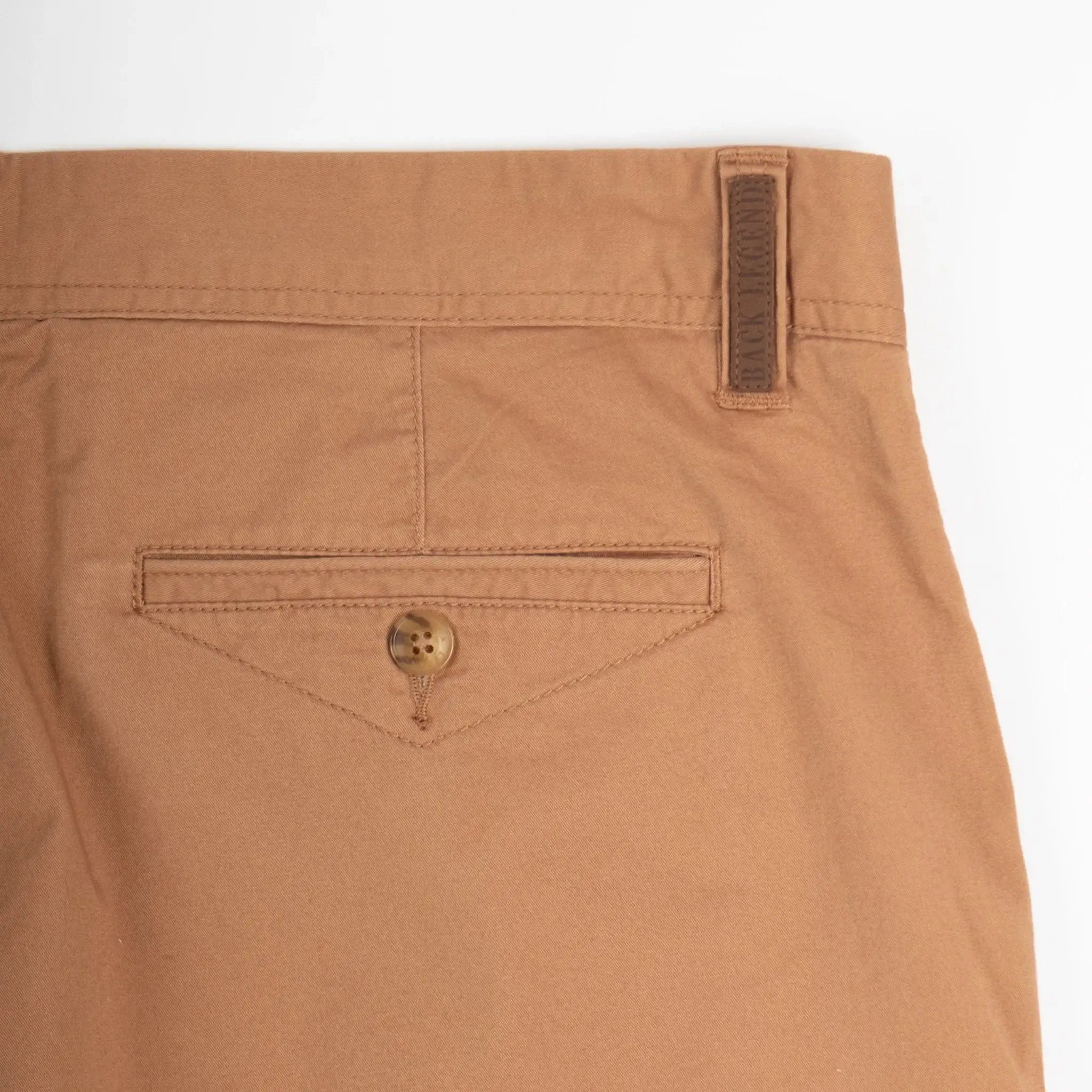 Bermuda coupe cargo marron pour homme BACK TO LEGEND (zoom poche arrière)