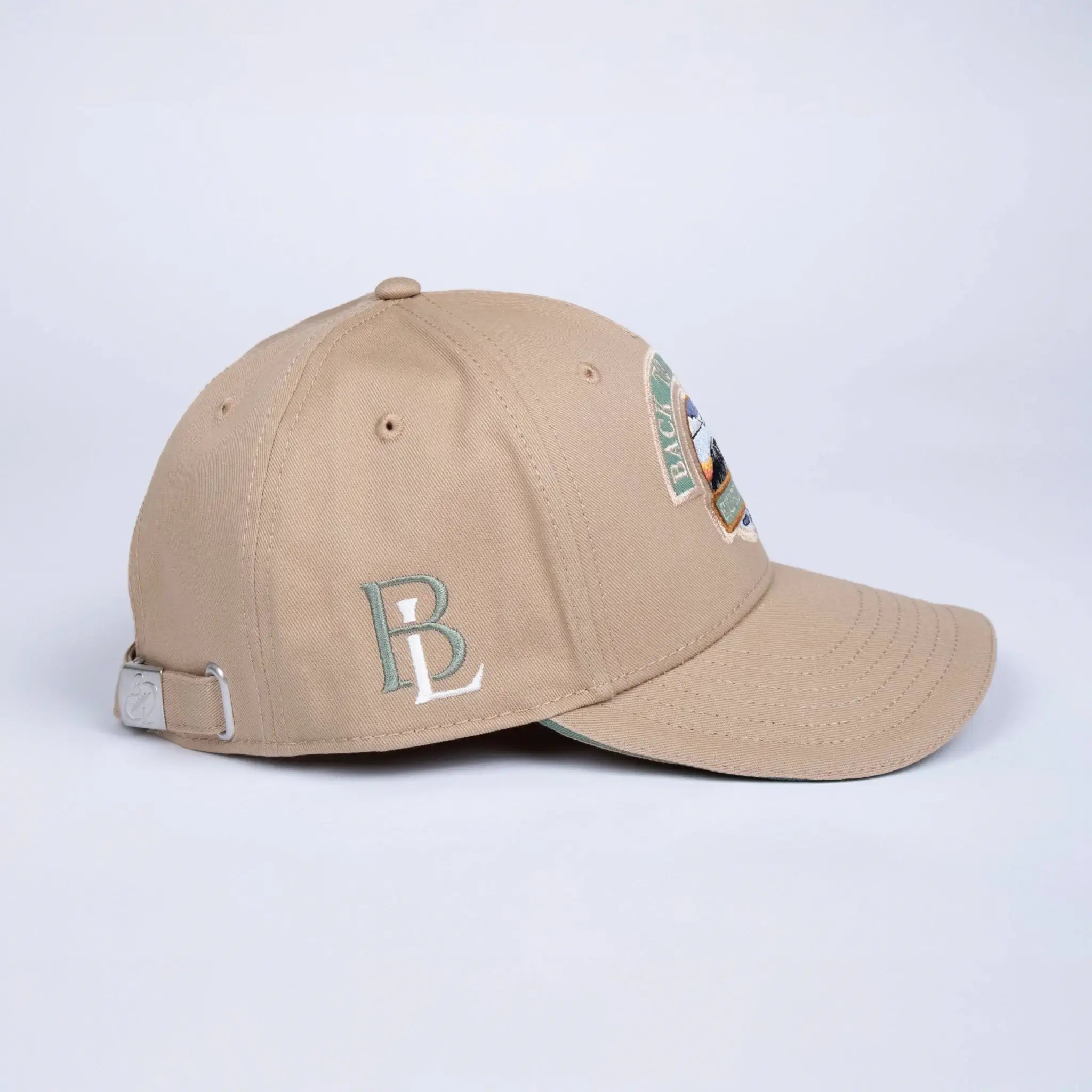 Casquette beige Expédition - BACK to LEGEND (vue de profil droit)