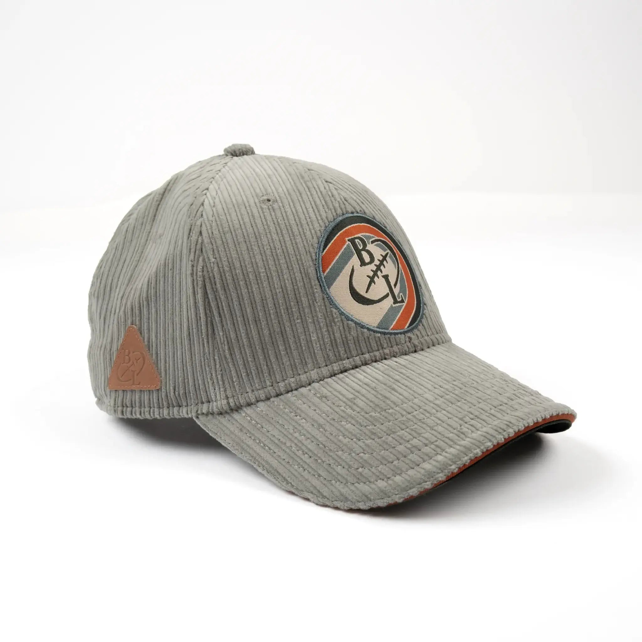 Casquette vert écume en velours pour homme BACK TO LEGEND (vue de 3/4 face)
