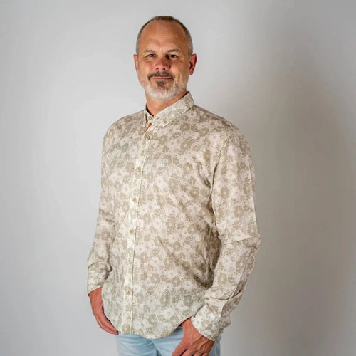 Chemise manches longues blanche à motifs fleuris beiges Blacks Legend