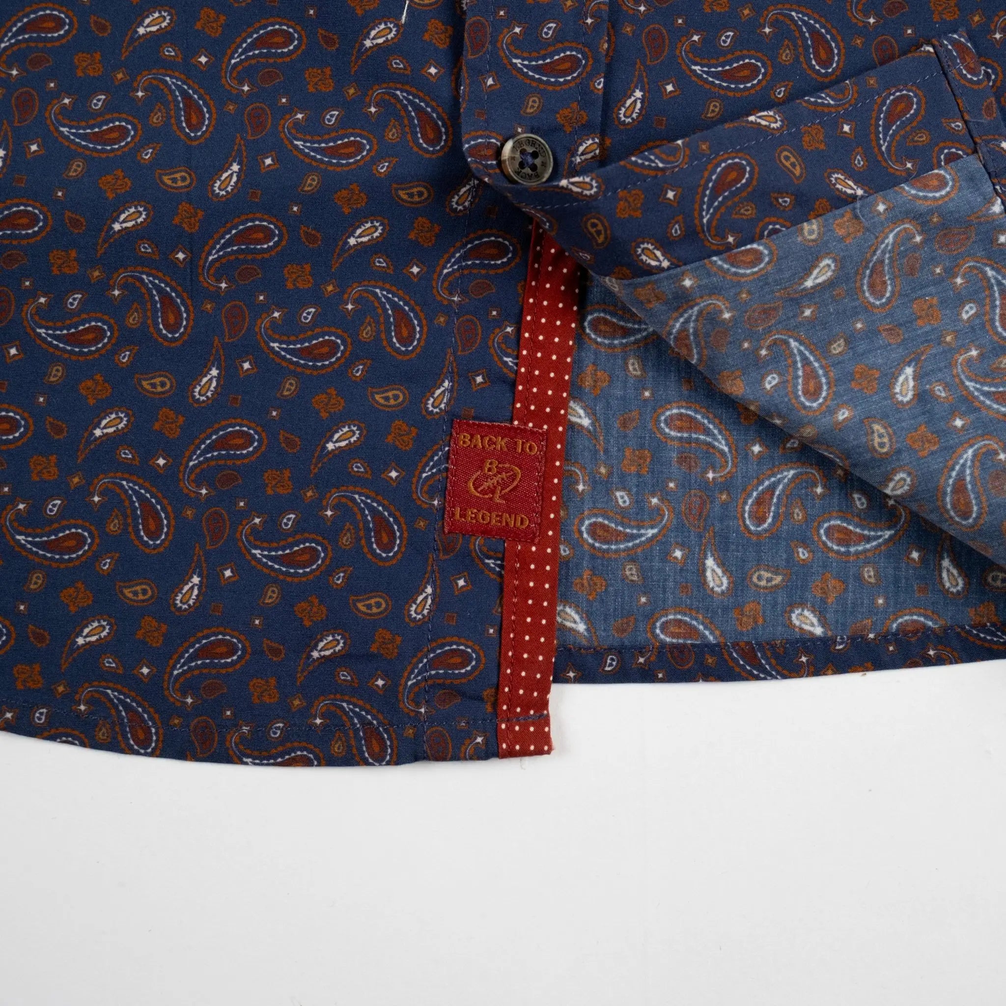 Chemise manches longues bleu marine à motif cachemire BACK TO LEGEND (zoom finitions bas de vêtement)