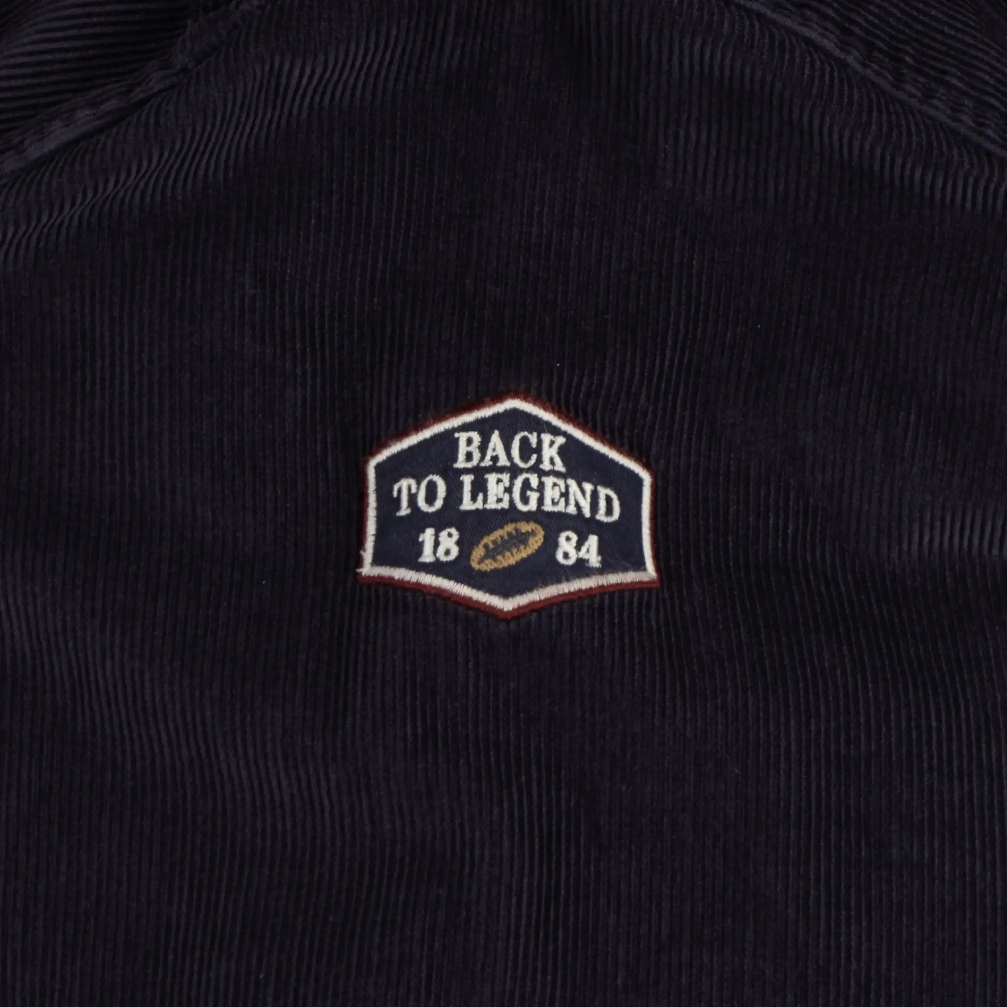 Chemise BACK TO LEGEND à manches longues bleu marine en velours (zoom badge signature)