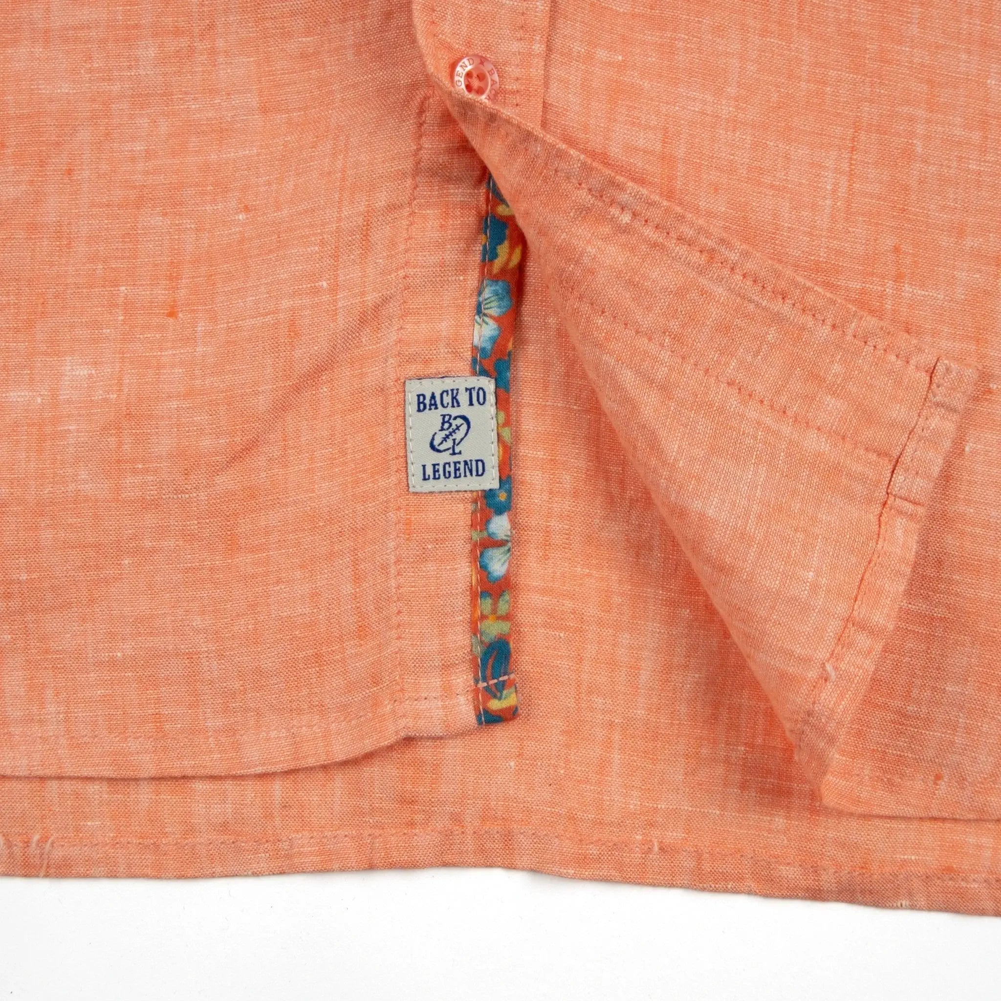 Chemise homme orange 100% lin BACK to LEGEND (zoom sur le bas de vêtement)