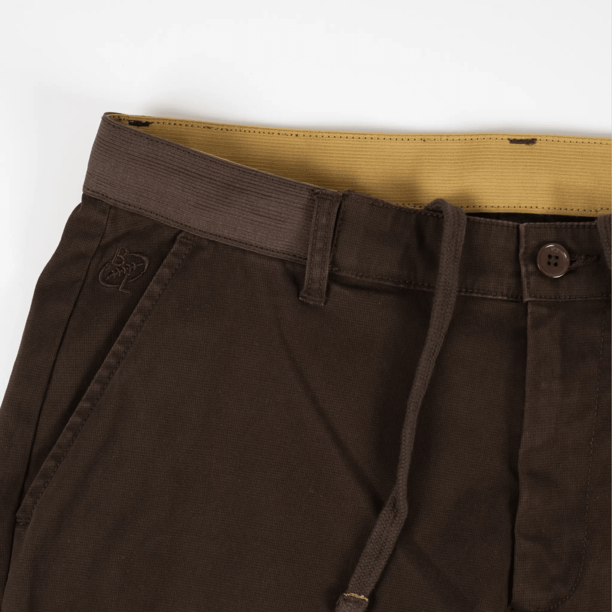 Pantalon chino homme marron foncé BACK TO LEGEND (zoom taille élastique et passants de ceinture)