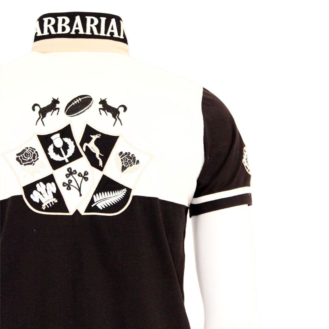  Polo bicolore noir et blanc Barbarians (détails de broderie dorsale)