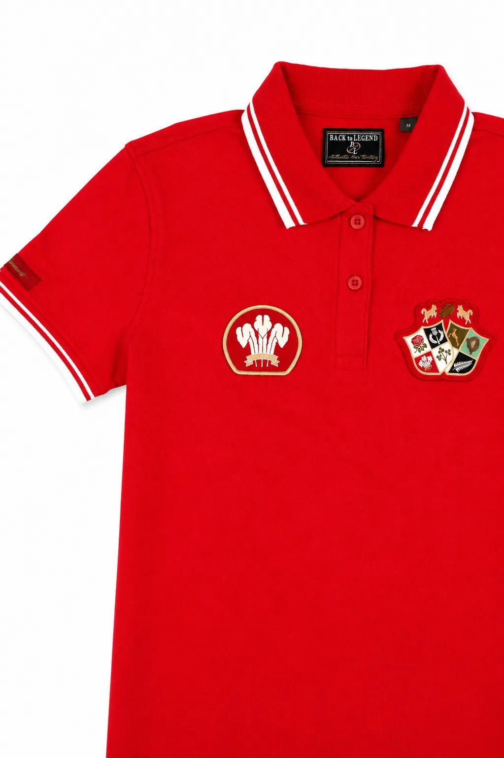 Polo rouge à manches courtes Barbarians pour femme (zoom poitrine)