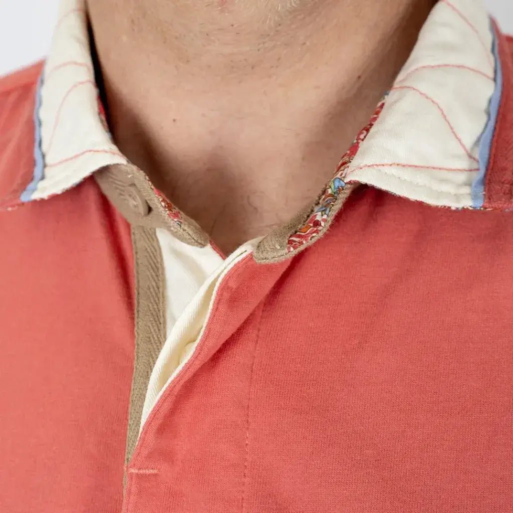 Polo homme rose en jersey peau de pêche BACK to LEGEND (zoom sur le col)