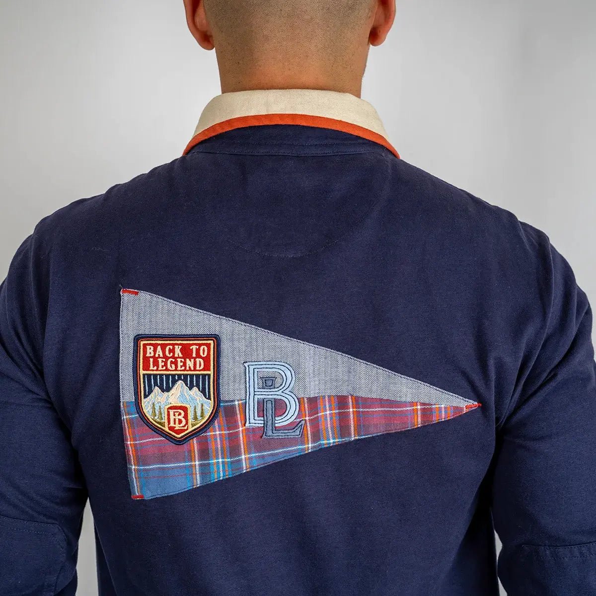 Polo Homme bleu marine à manches longues fanion BACK to LEGEND (vue de dos)