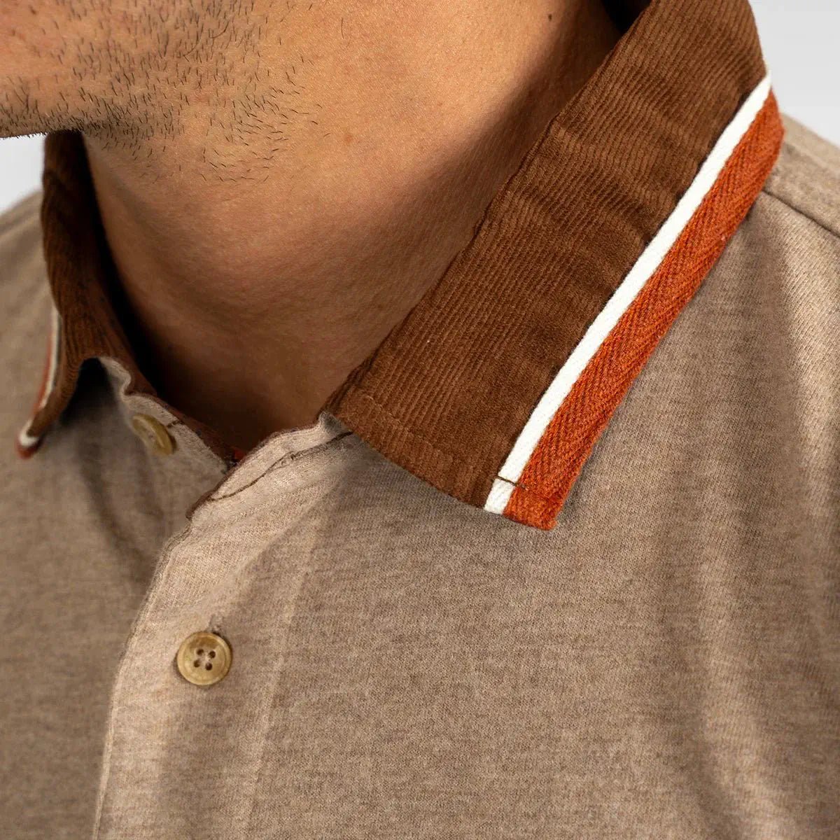 Polo Clubhouse beige chiné à manches longues BACK to LEGEND (zoom sur le col)