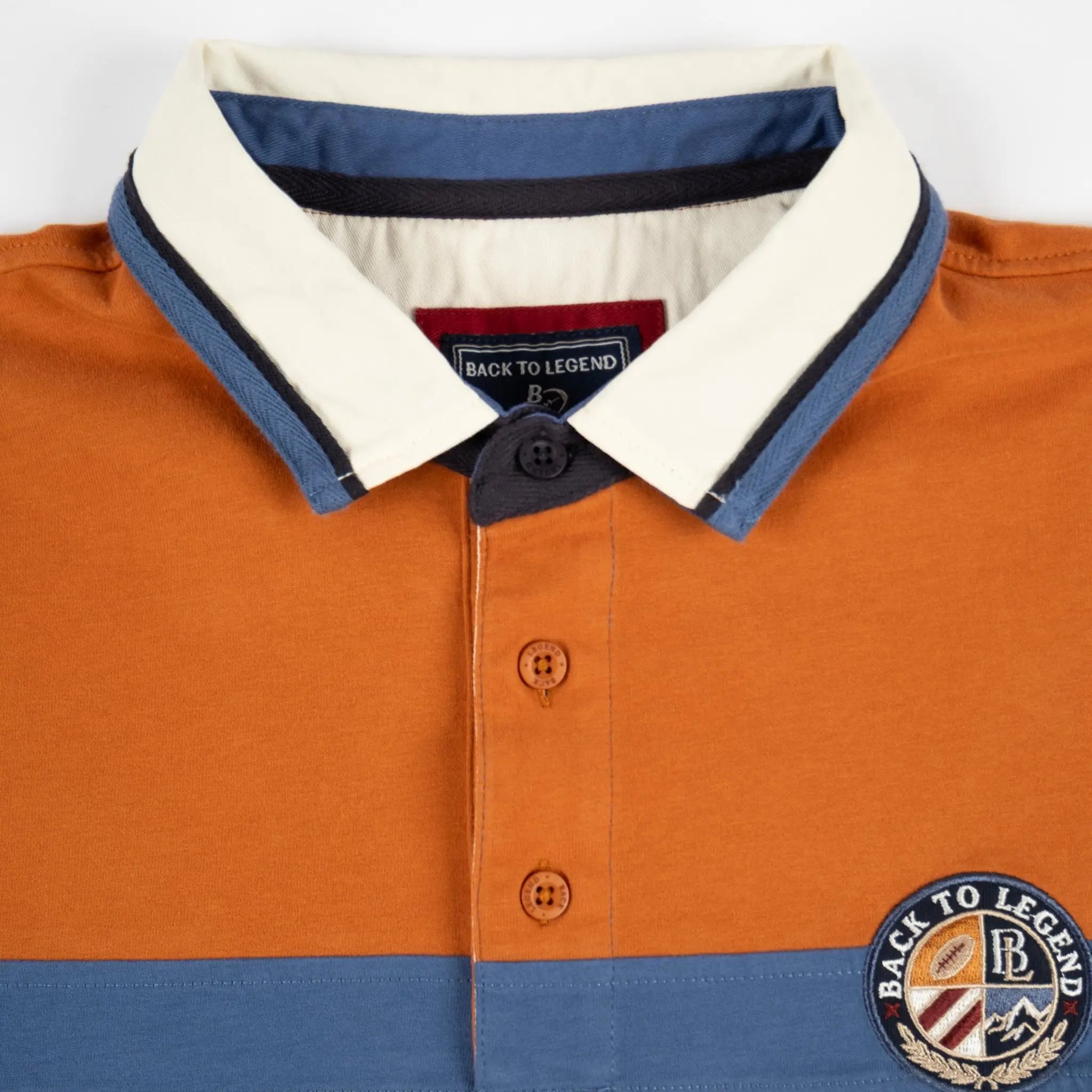 Polo à manches longues homme tricolore toucher peau de pêche BACK TO LEGEND (zoom poitrine et col)