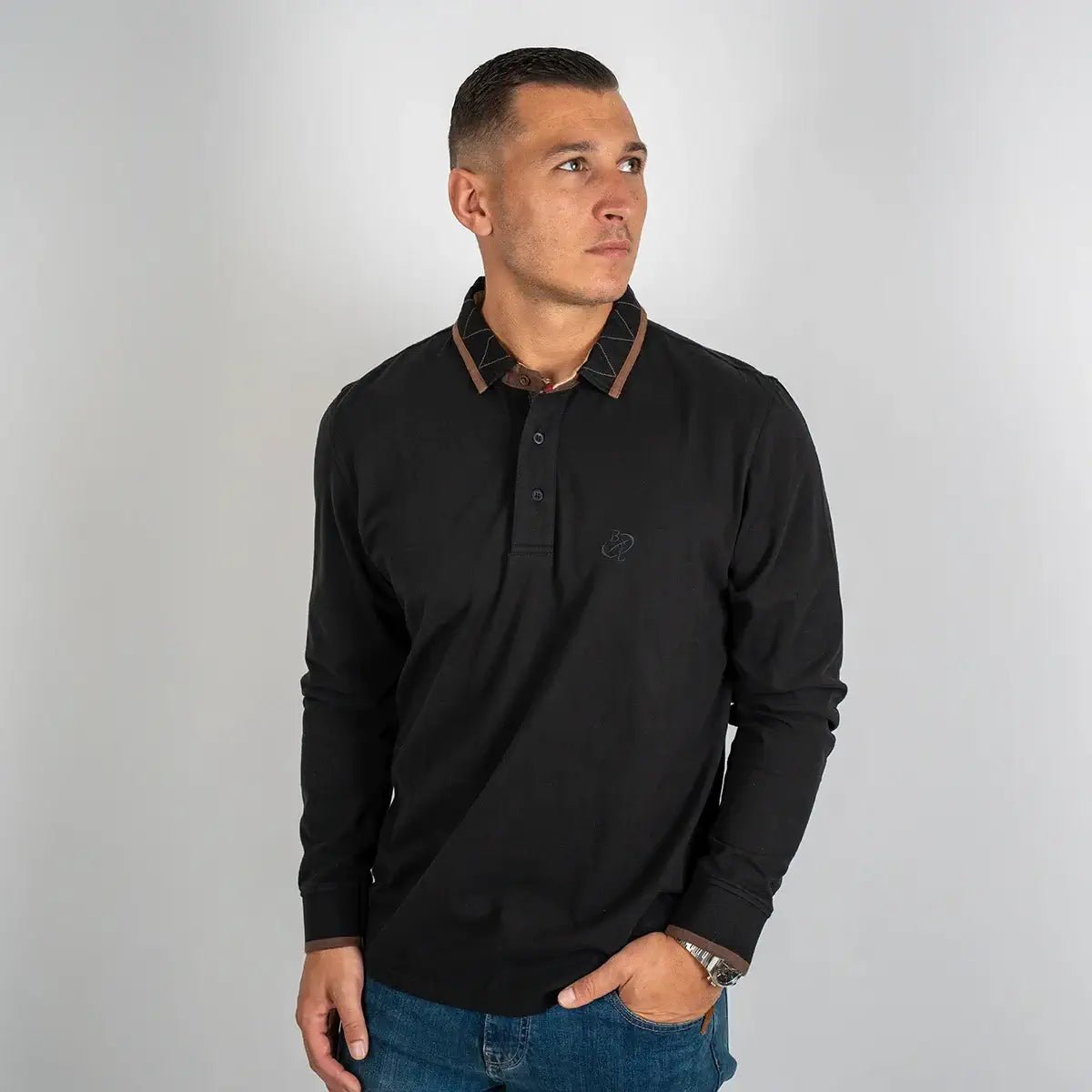 Polo noir manches longues brodé d'un ballon de rugby BACK to LEGEND