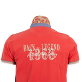 Polo rouge pour Hommes BACK to LEGEND (zoom broderie dorsale)