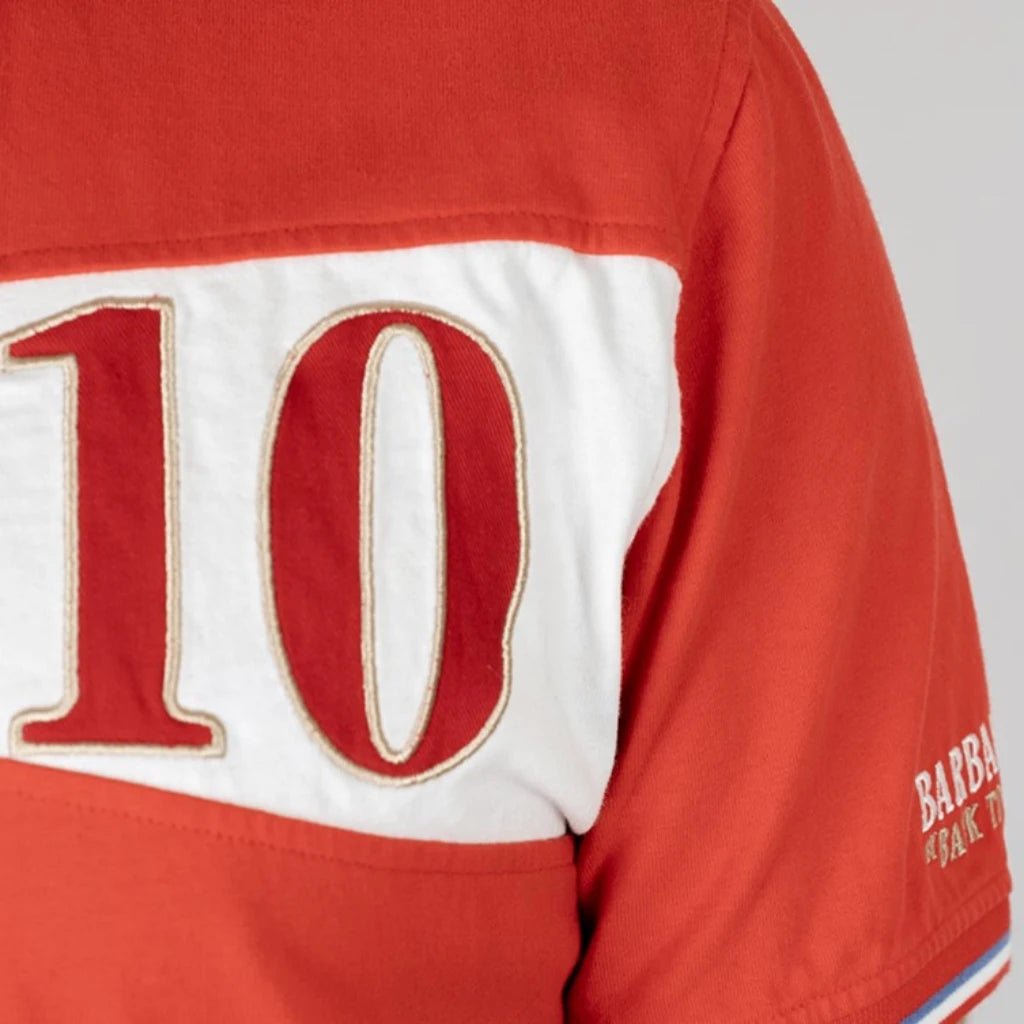 Polo rouge Barbarians n°10 pour femme BACK to LEGEND (zoom patch n°10)