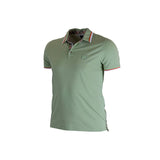 Polo homme vert amande en jersey élasthanne (vue de 3/4 face)