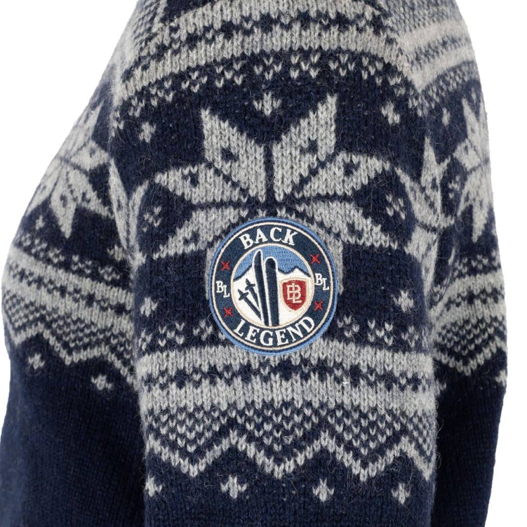 Pull camionneur jacquard bleu marine à motifs hiver (zoom épaule)