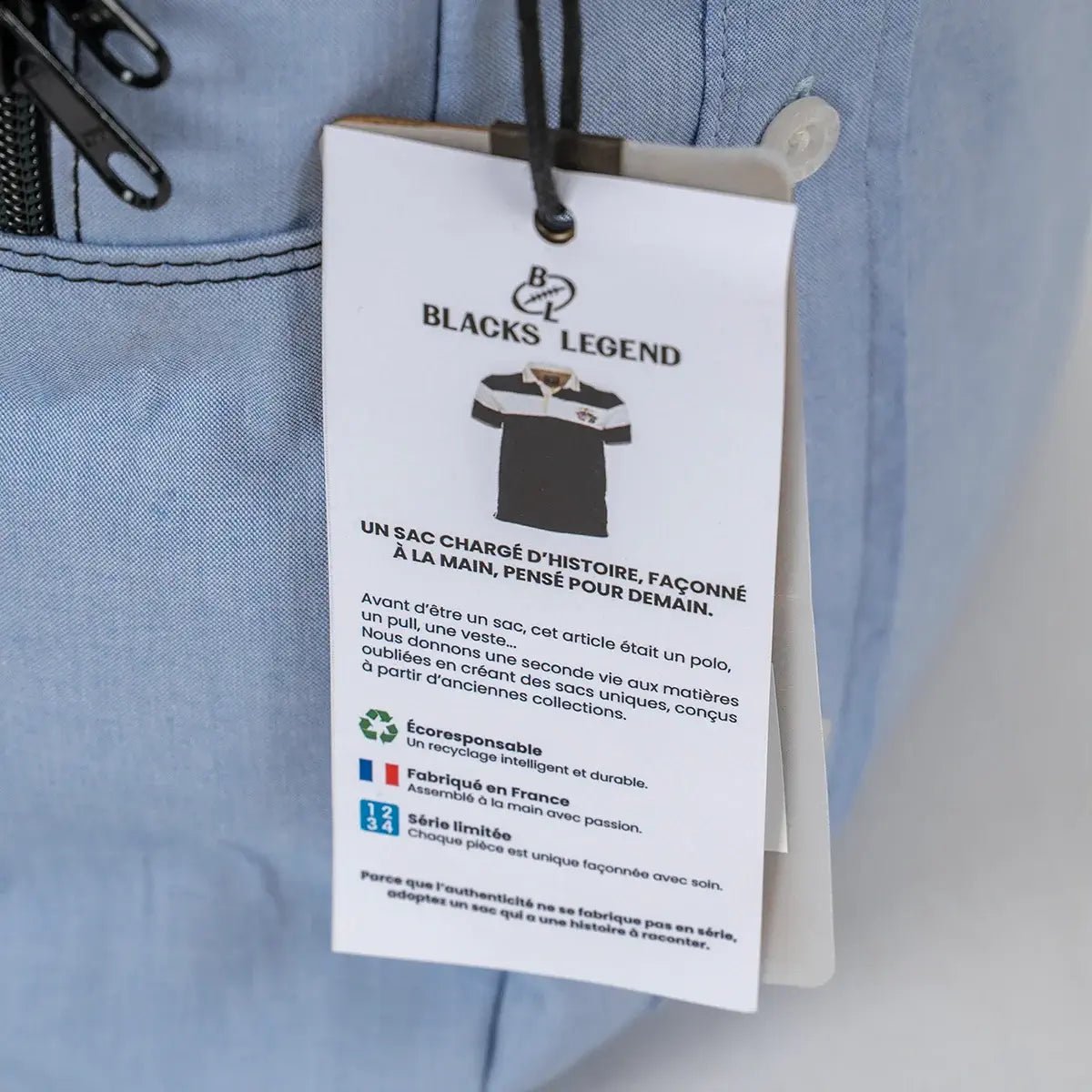 Sac à dos upcyclé bleu ciel Blacks Legend