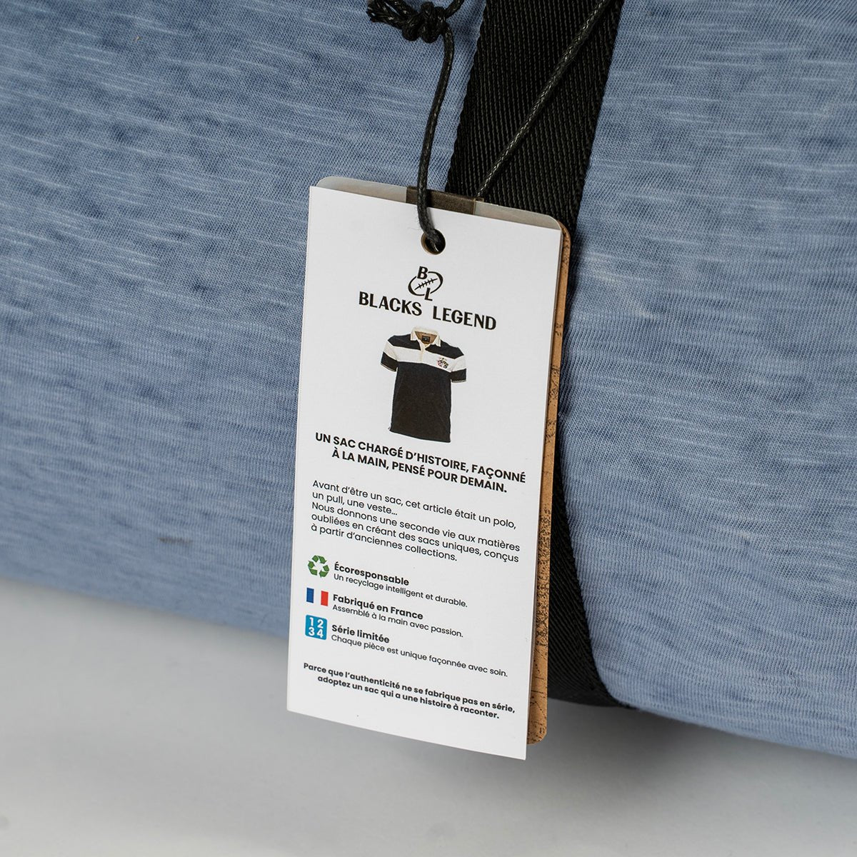 Sac bowling upcyclé bleu ciel BLACKS LEGEND