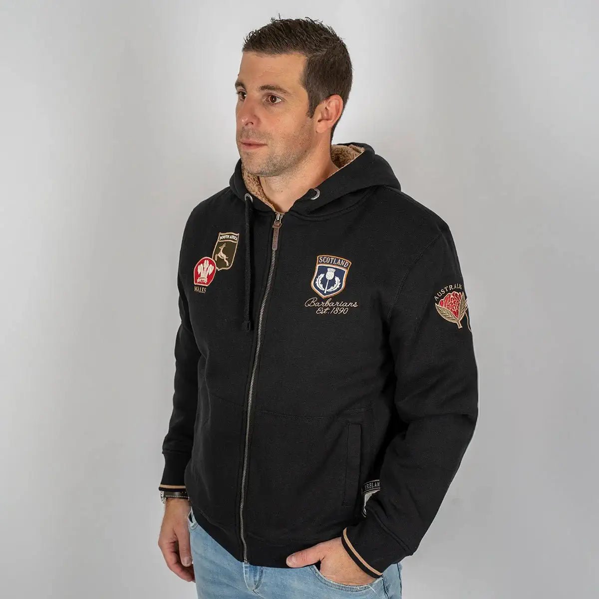 Sweat à capuche noir molletonné Barbarians multi-nation