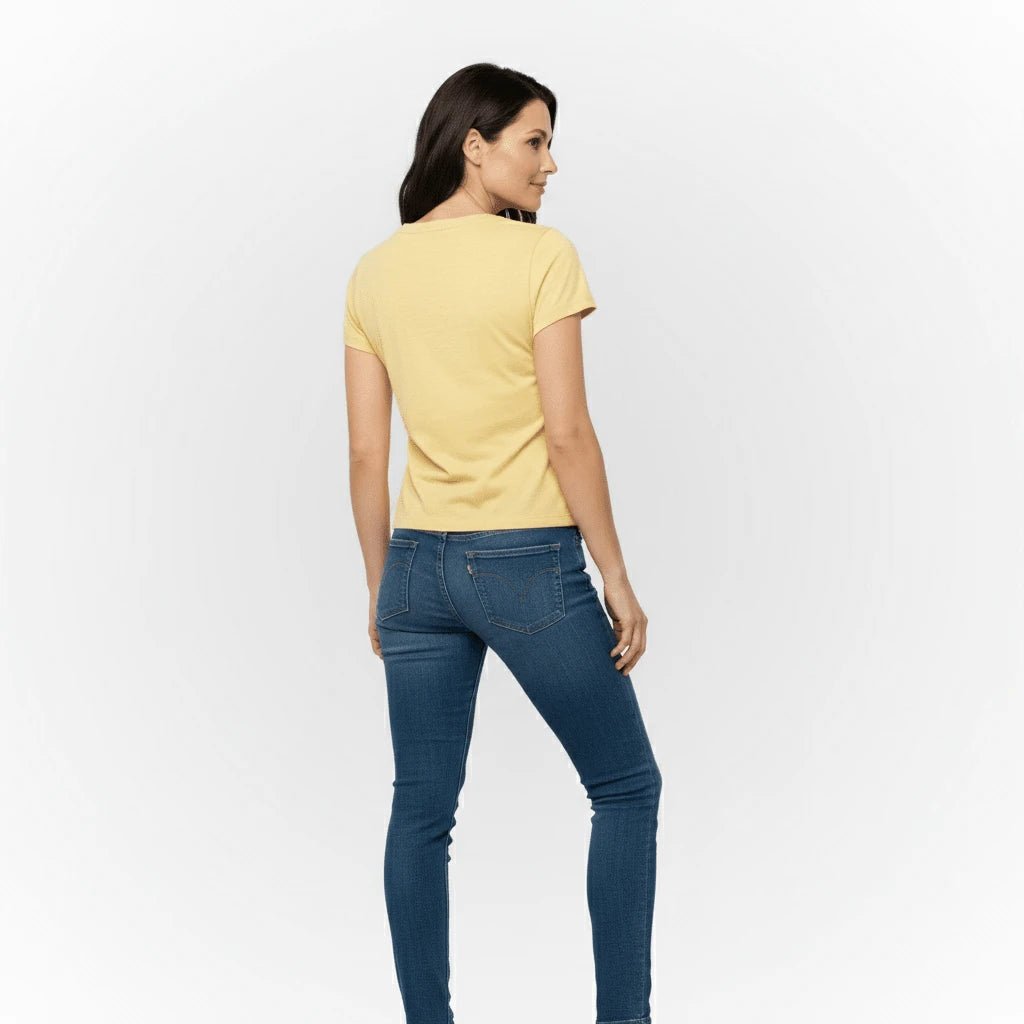 T-shirt femme jaune col V Blacks Legend