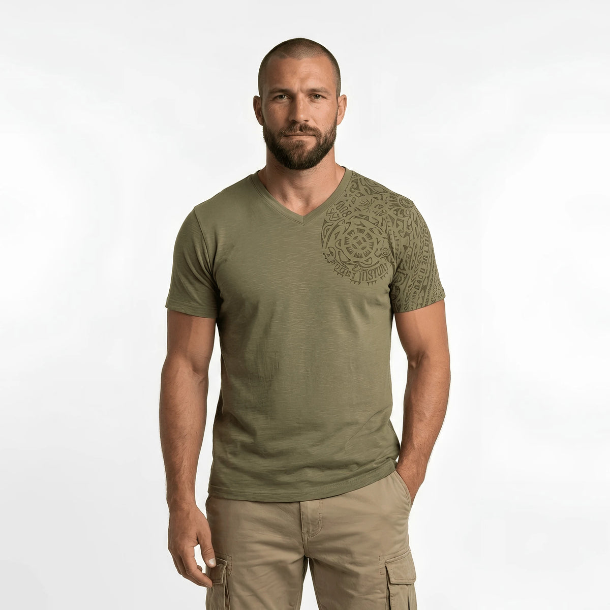 T-shirt maori vert  pour homme col V BACK TO LEGEND